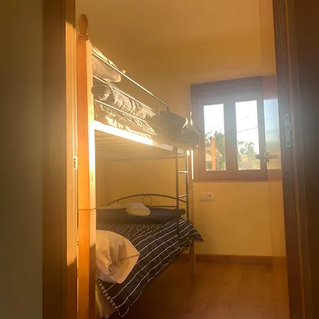La Casa De La Valla Azul Сasa de vacaciones San Miguel de Langre