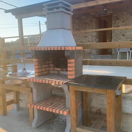 Holiday home La Casa De La Valla Azul *