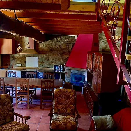 Сasa de vacaciones La Casa De La Valla Azul San Miguel de Langre