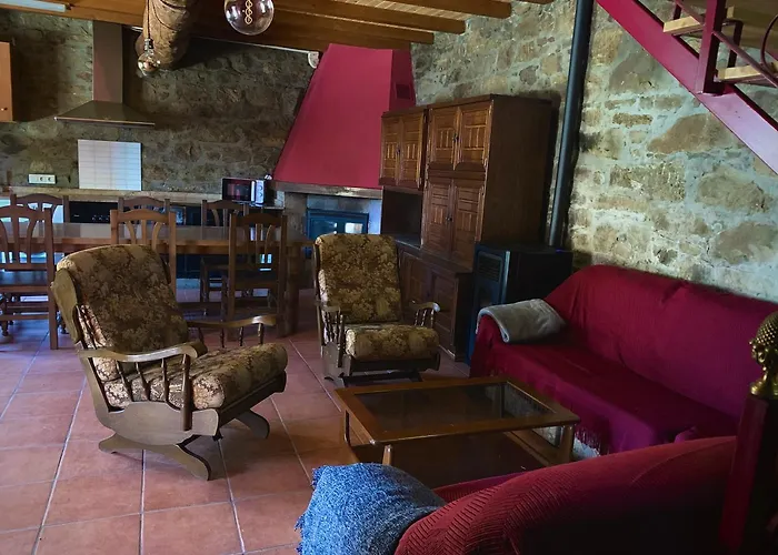 Semesterbostad La Casa De La Valla Azul San Miguel de Langre